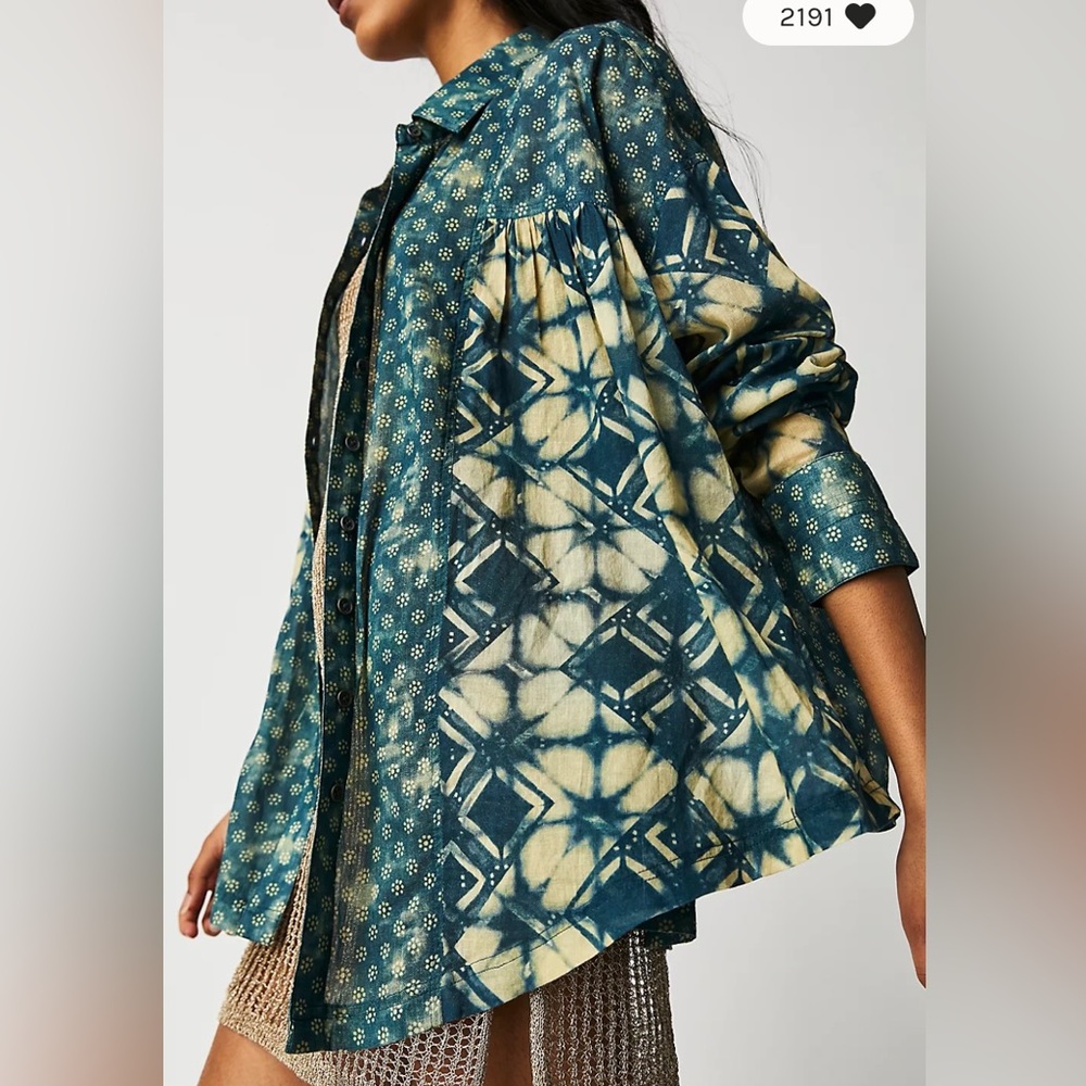 We The Free Indigo Sunshine shirt, size XS